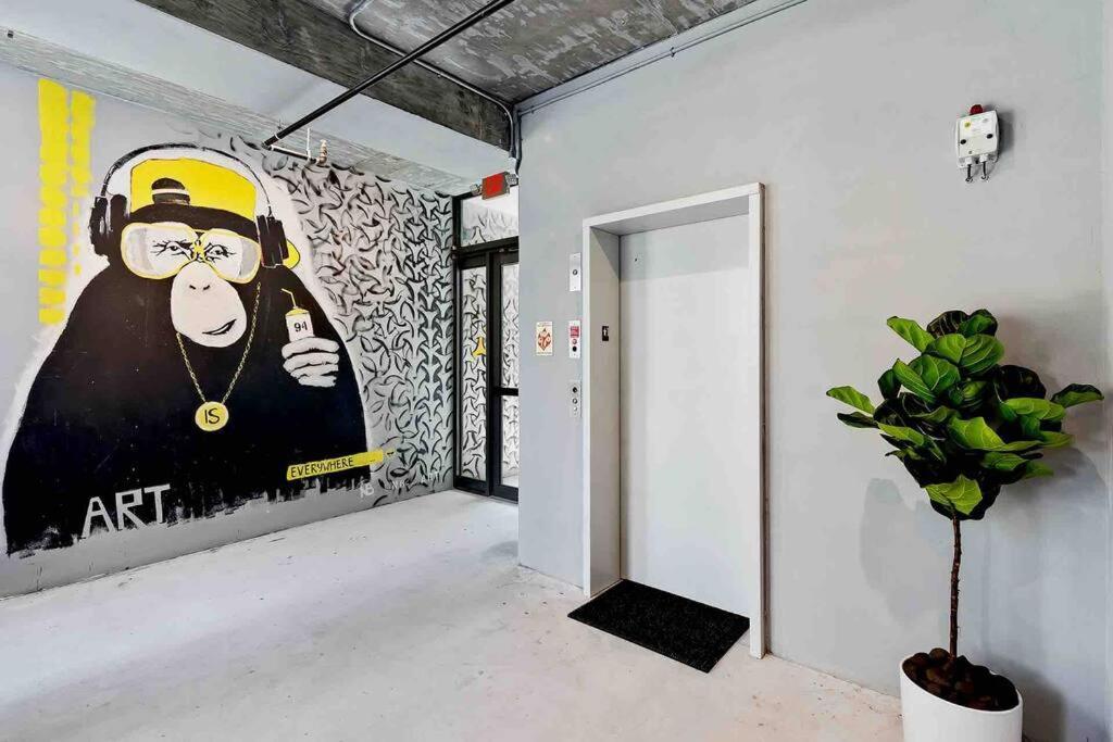 Pretty Rola 201 Luxury 1B1B W King Bed At Downtown 劳德代尔堡 外观 照片