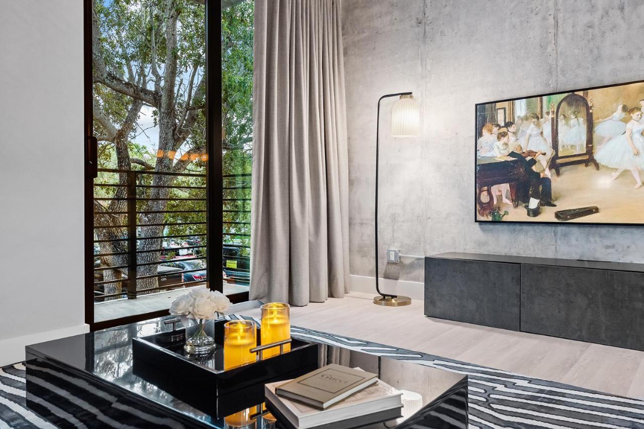 Pretty Rola 201 Luxury 1B1B W King Bed At Downtown 劳德代尔堡 外观 照片